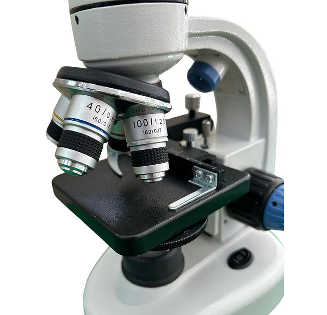 Microscopio BM-115RT – Potencia y Precisión Binocular para Observación Profesional