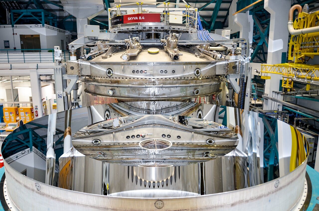 Actualmente estás viendo Organization Release: Rubin Observatory Achieves Another Major Milestone: Reflective Coating of the 8.4-meter Primary/Tertiary Mirror